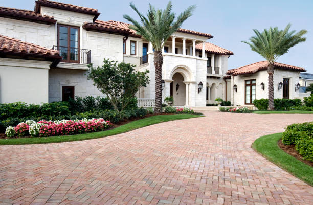 Best Interlocking Driveway Pavers  in Olivet, MI
